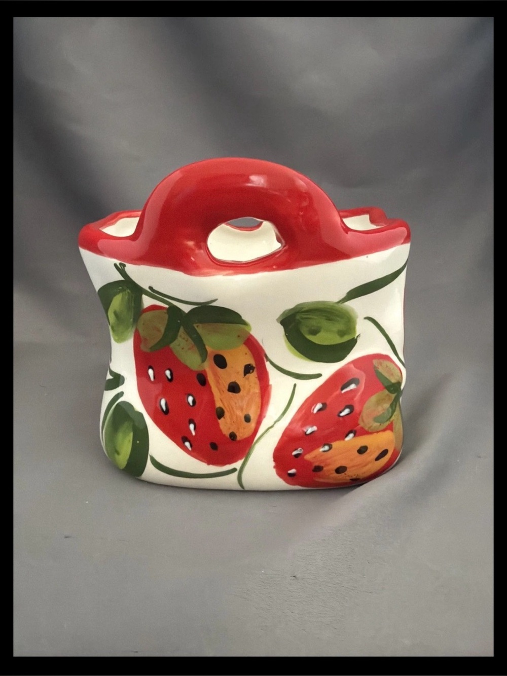 Cerámicas Anoru Spain HandPainted Ceramic Strawberry Basket Decor Red Handle New